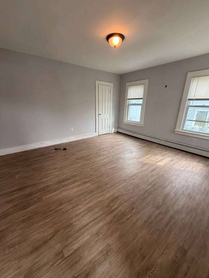 145 Hawkins St #2 - Photo 4 of 14