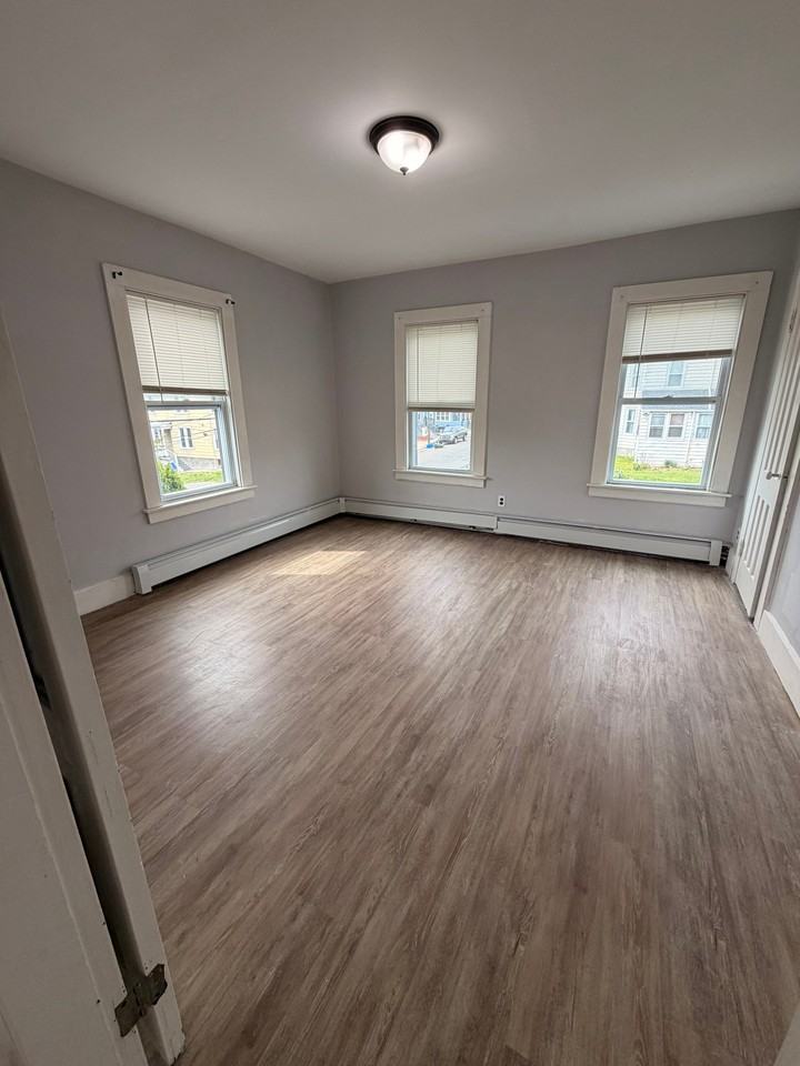 145 Hawkins St #2 - Photo 5 of 14
