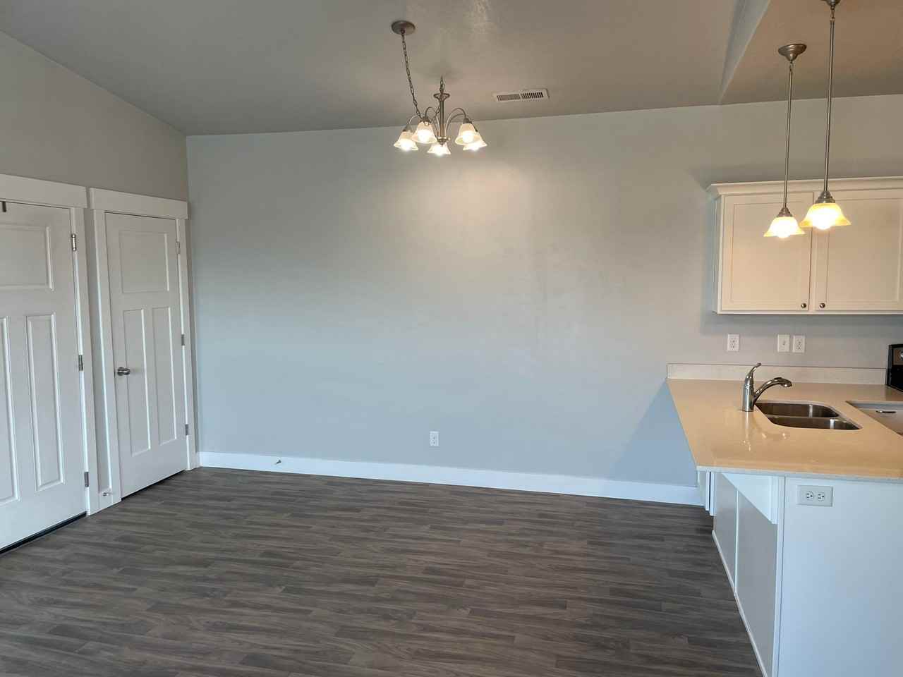 13092 S Tortola Dr #302 - Photo 5 of 20