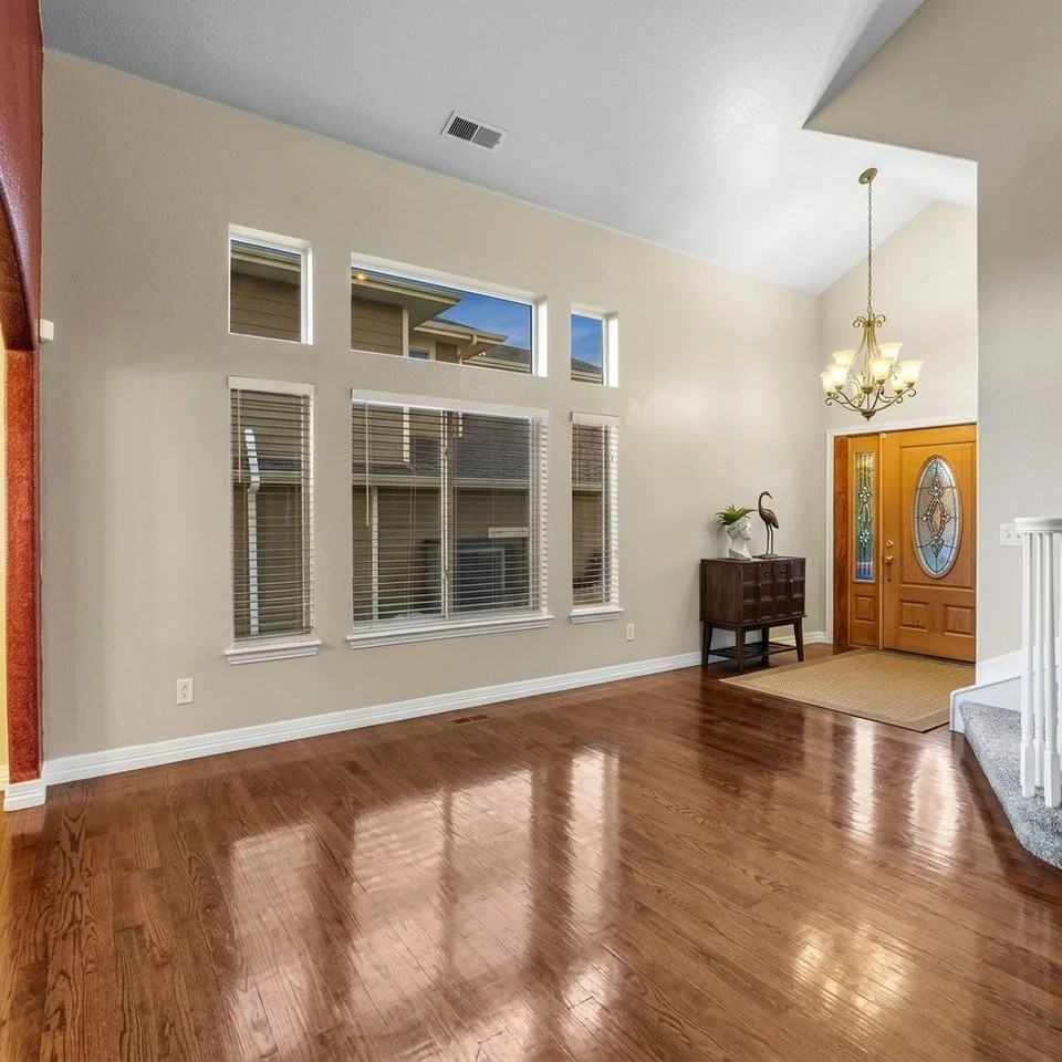 3243 E 94th Dr - Photo 2 of 12