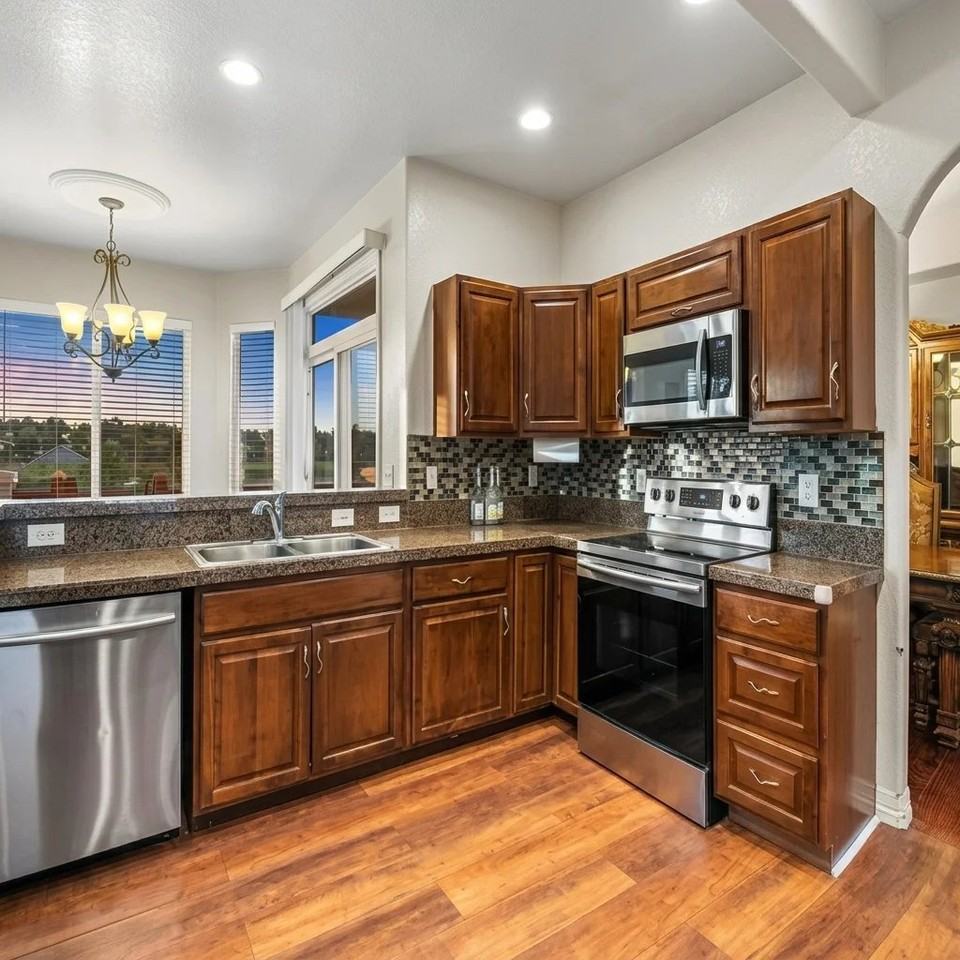 3243 E 94th Dr - Photo 6 of 12