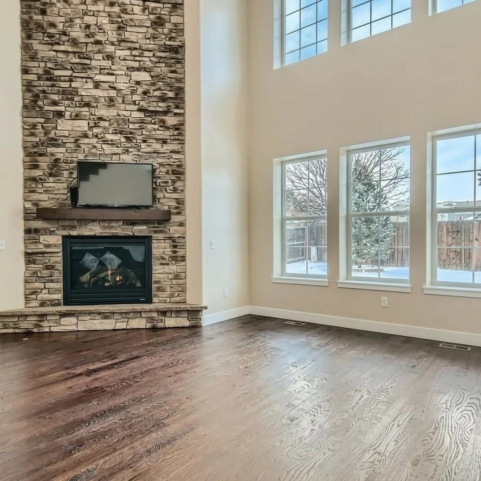 10555 Albion St - Photo 5 of 14