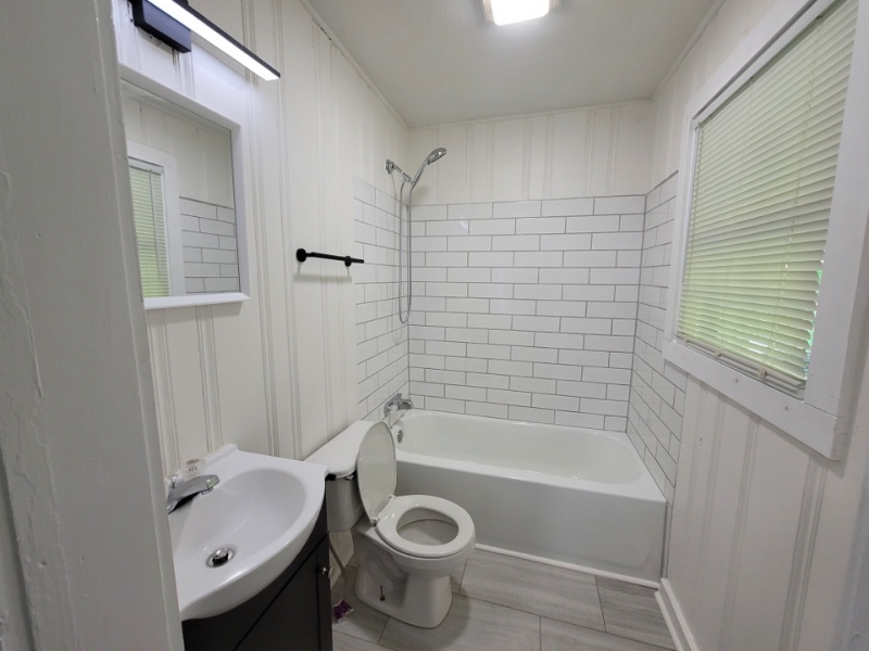 3 Christopher St #B - Photo 7 of 7