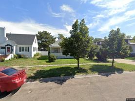 215 S Sycamore St - Photo 1 of 1