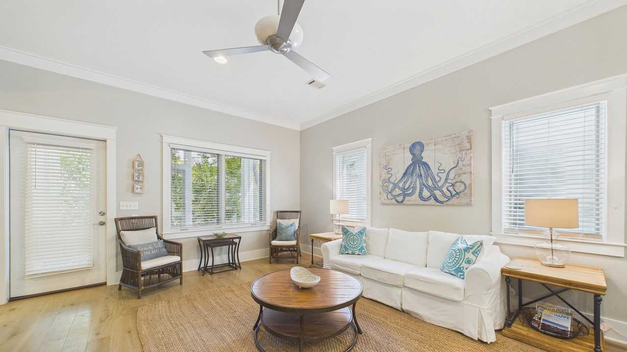 74 Greenway Park Ave - Photo 7 of 39