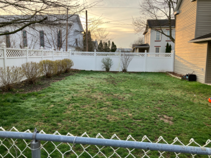 139 Iron St - Photo 4 of 25