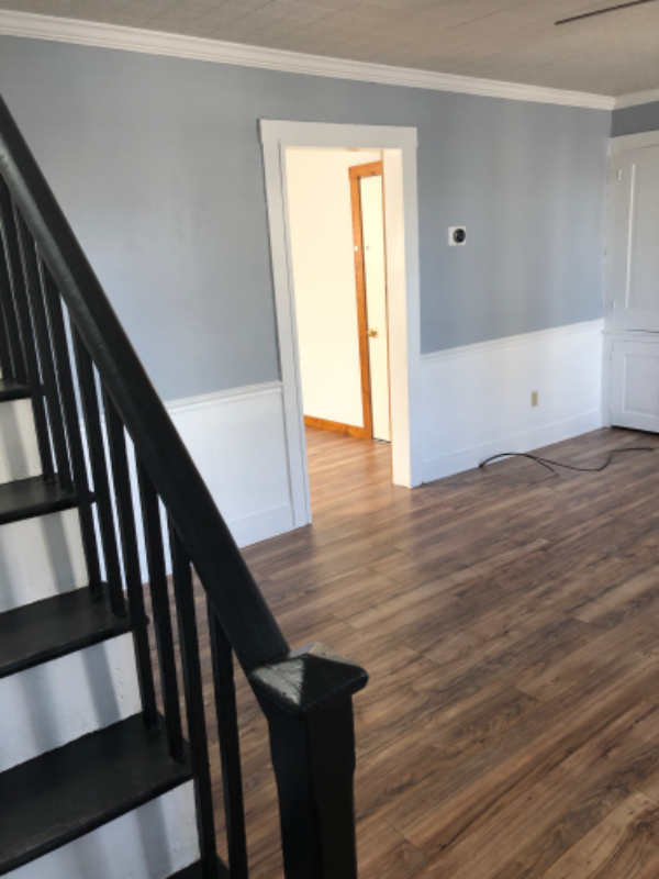 139 Iron St - Photo 5 of 25