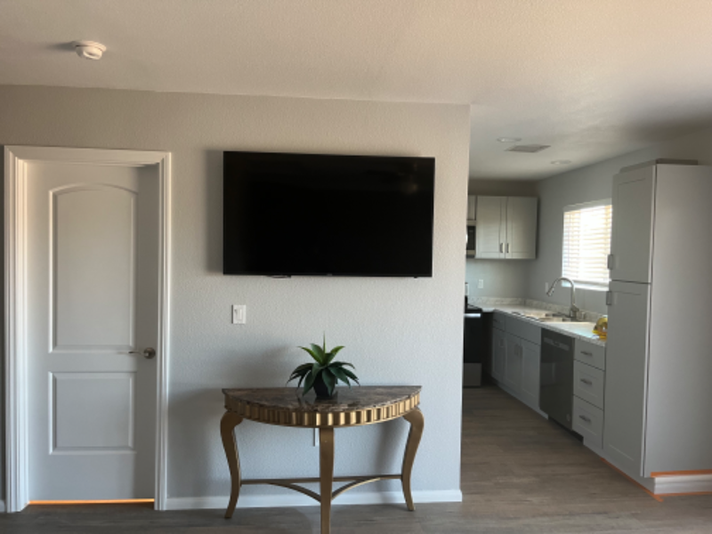 12327 Farmington St #3B - Photo 7 of 11