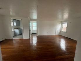 418 W Rudisill Blvd #2 - Photo 1 of 1