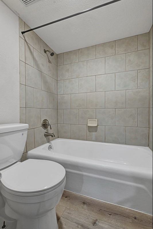 740 Oakmont Ave - Photo 6 of 7