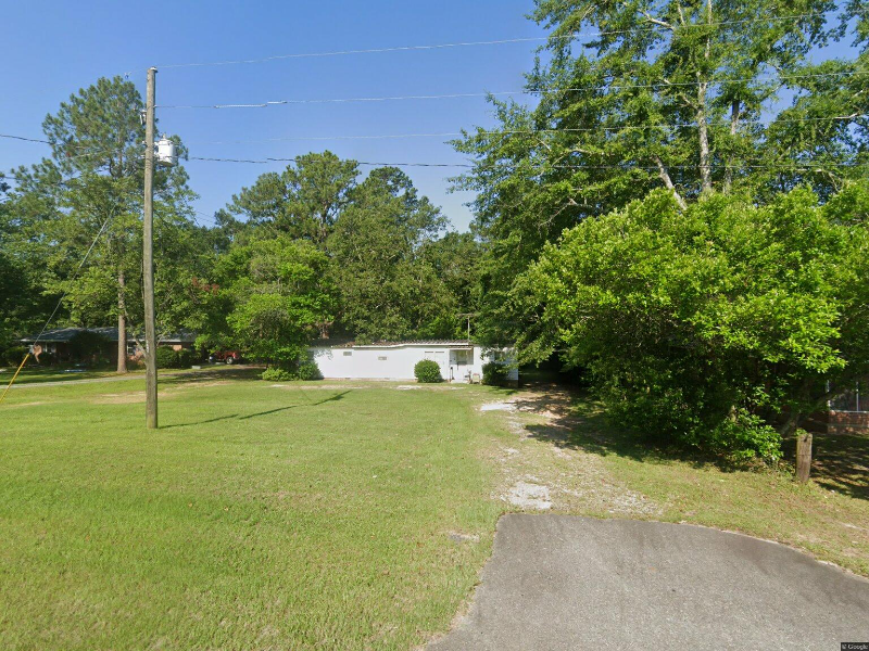 276 S Dugger Ave - Photo 3 of 3