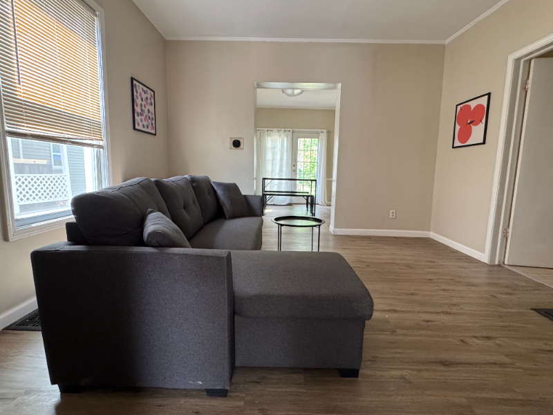 111 Sweet St Ne #2 - Photo 6 of 17
