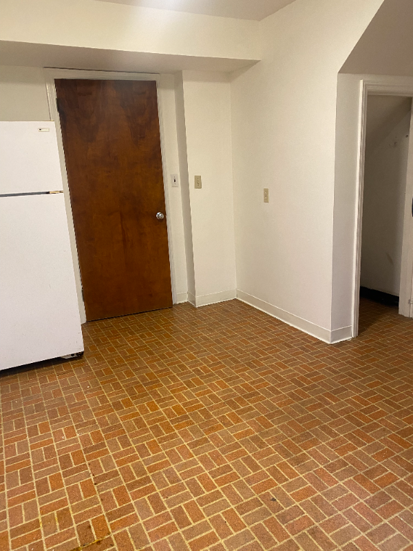 65 N Main St - Photo 5 of 14