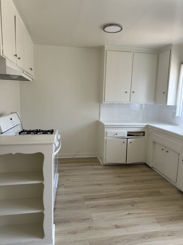 8200 Owensmouth Ave #5 - Photo 2 of 42