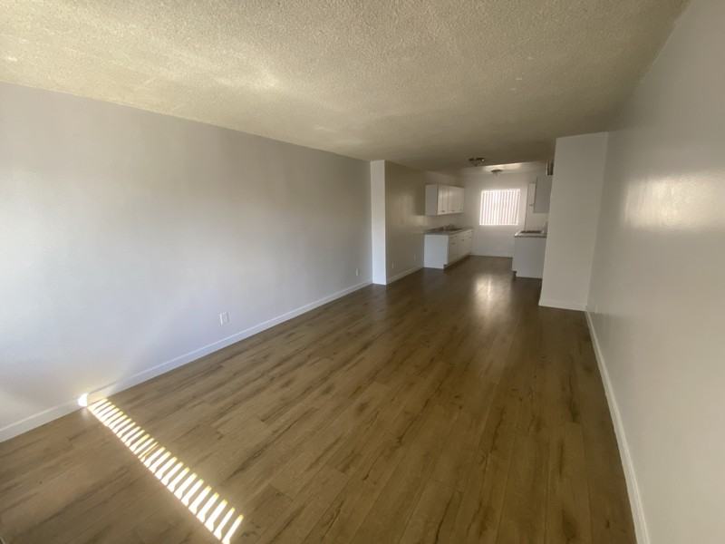 8200 Owensmouth Ave #5 - Photo 3 of 42