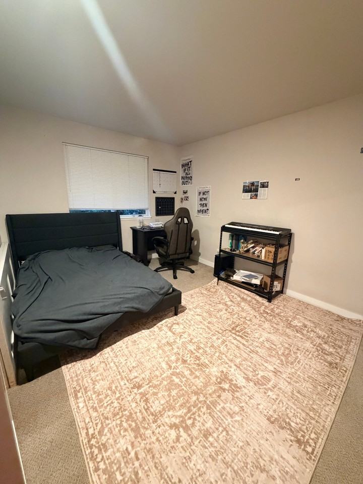 7003 151st Ave Ne - Photo 5 of 17