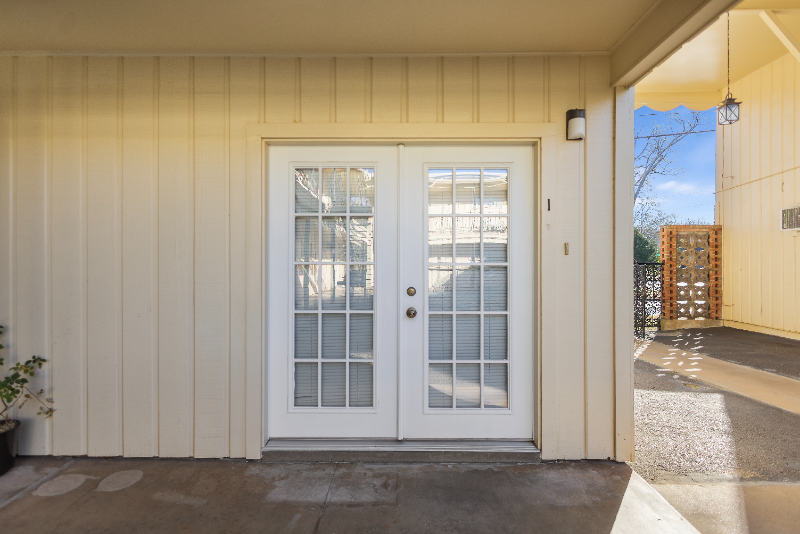 901 Raguet St #14 - Photo 4 of 18