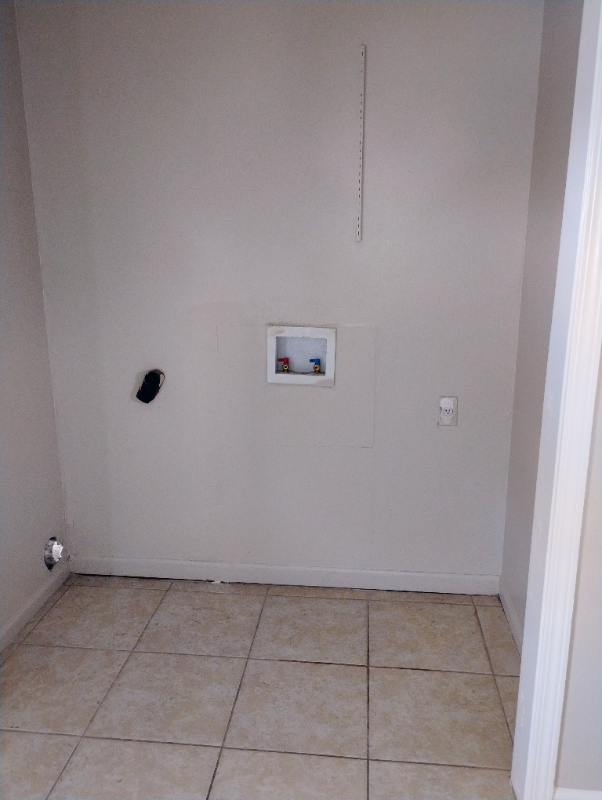 1007 Shilo Ave #C - Photo 6 of 7