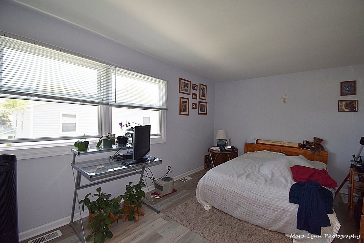 1341 N Glen Cir #D - Photo 5 of 6
