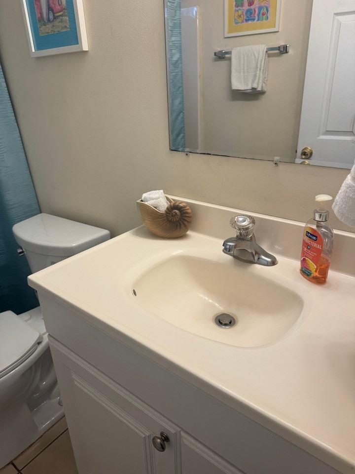 7339 Leghorn St - Photo 5 of 17