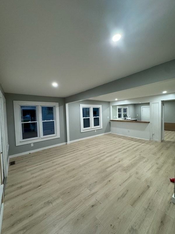 7584 Hudson Ave - Photo 4 of 22
