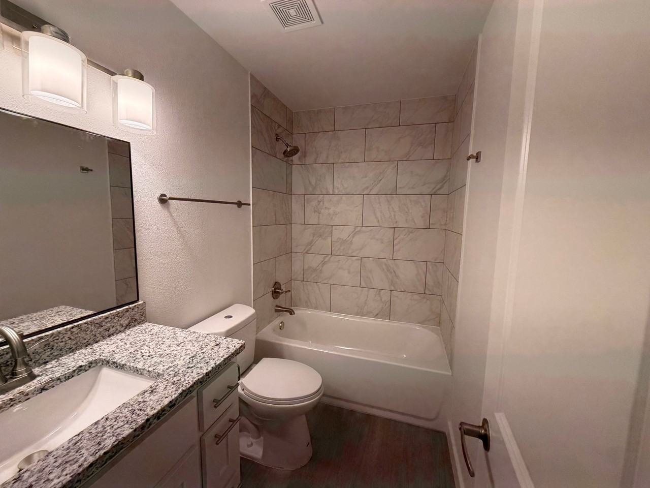 4395 W Thrasher Dr - Photo 4 of 21