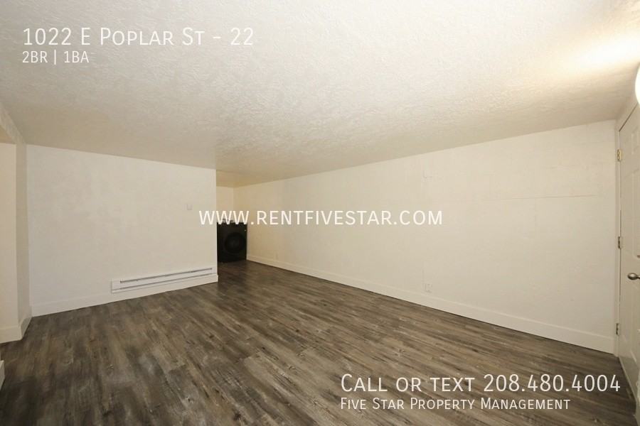 1022 E Poplar St #22 - Photo 4 of 14