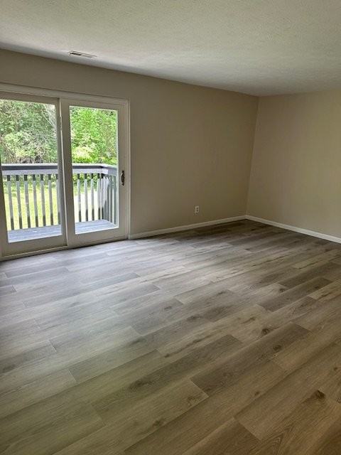 1000 Valley View Ln #I - Photo 6 of 19