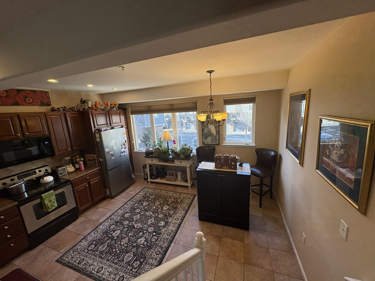 2943 W Riverwalk Cir - Photo 3 of 11