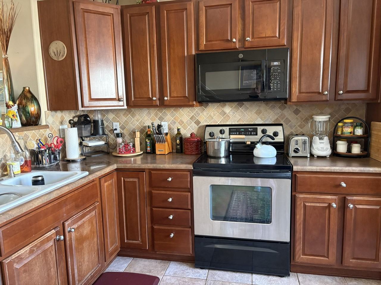 2943 W Riverwalk Cir - Photo 4 of 11