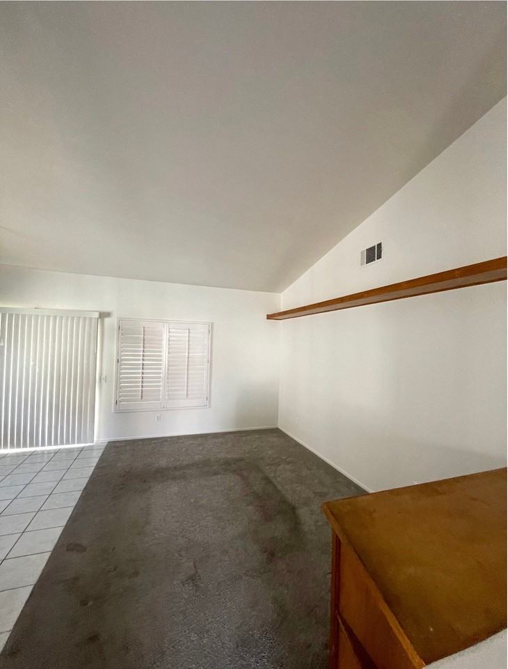 2969 Cambridge Ave - Photo 6 of 17