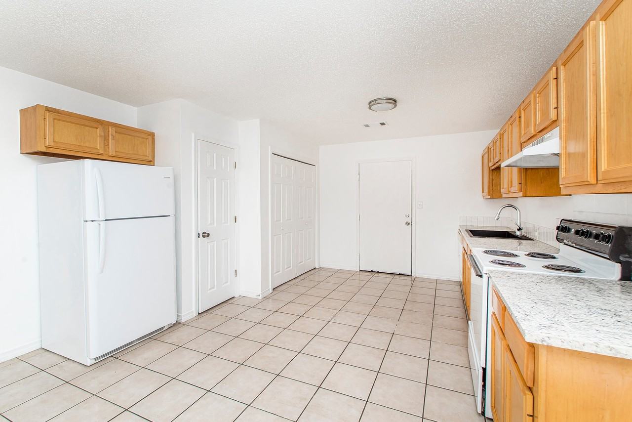 12420 Jackson Dr #12420B - Photo 2 of 12