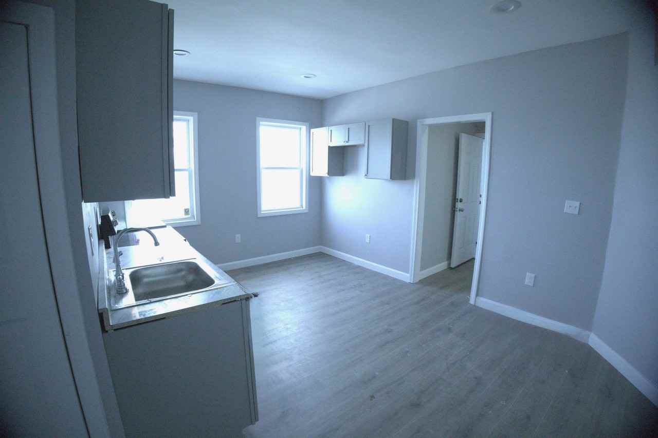 61 Providence St #2 - Photo 5 of 9