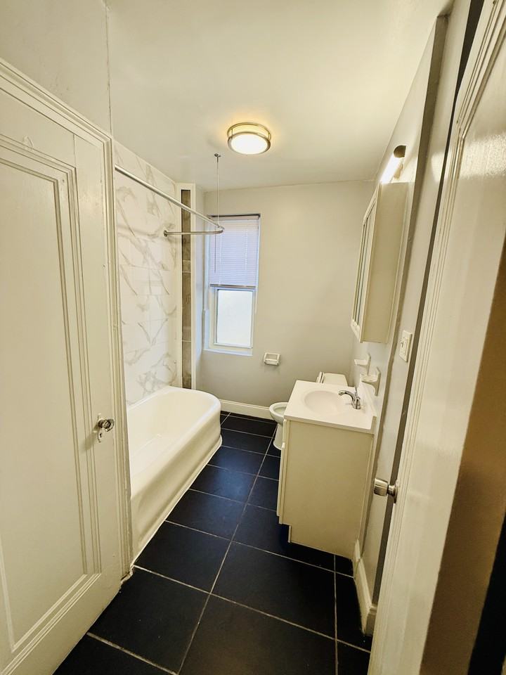 430 Union Street #3B - Photo 5 of 16