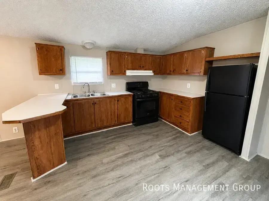 1101 W Bonny Doon Ln - Photo 5 of 16