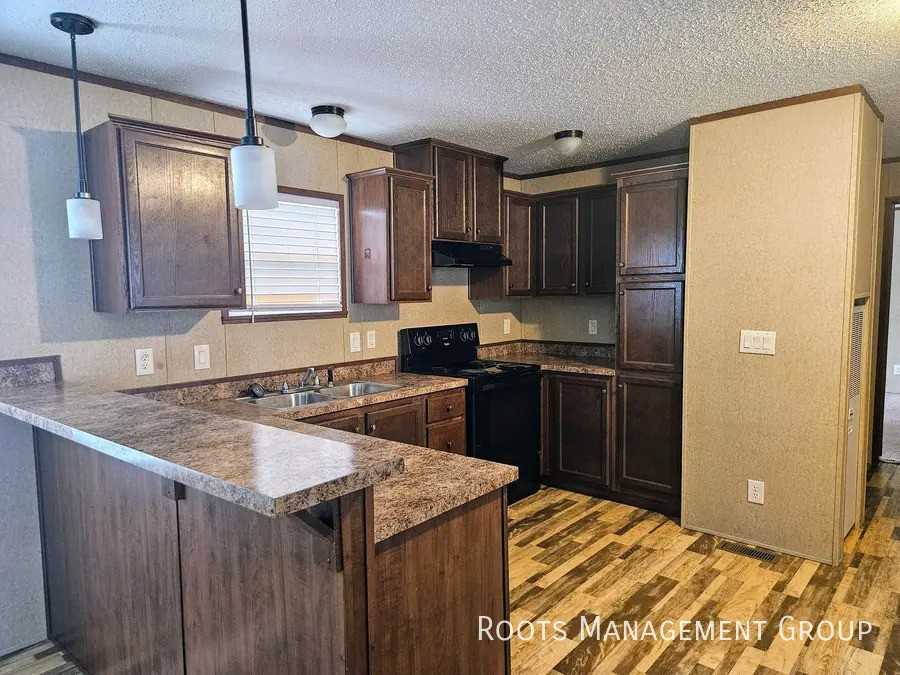 1520 Orange Rd #3 - Photo 5 of 26