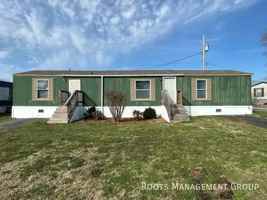 featured image of 172 Riviera Courts Dr #172