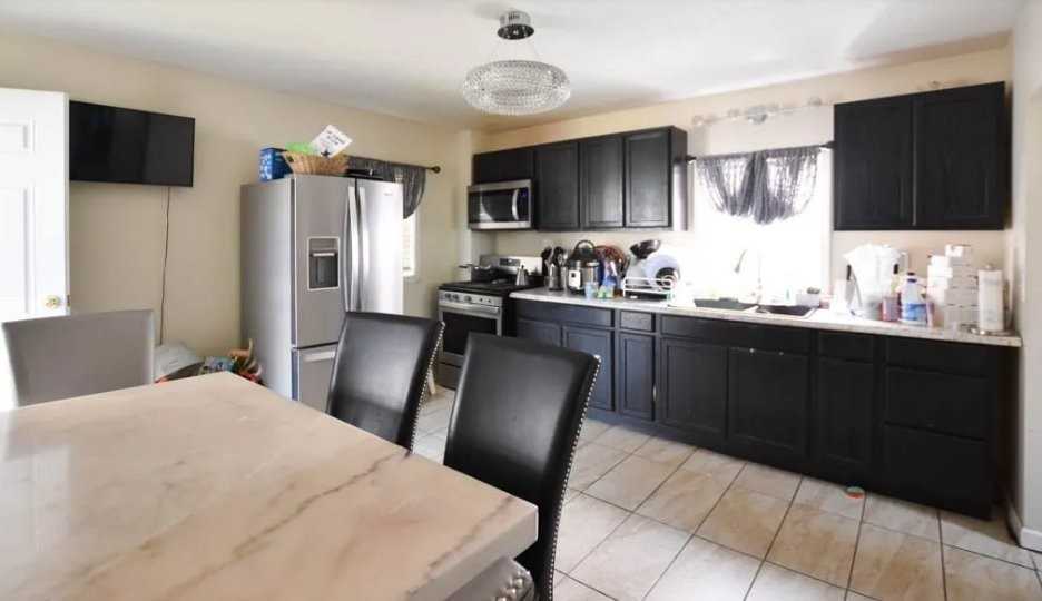 1450 Willet Ave Se #1-2 - Photo 2 of 20