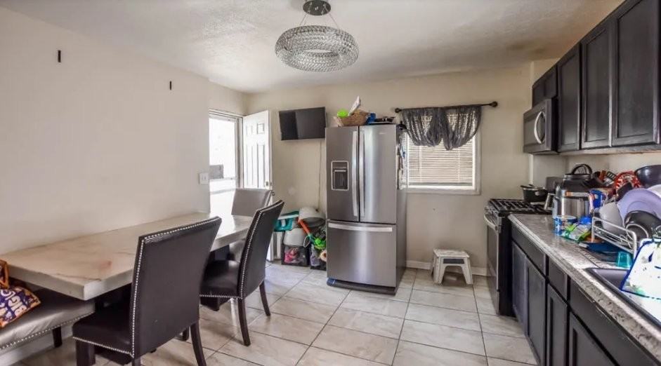 1450 Willet Ave Se #1-2 - Photo 3 of 20