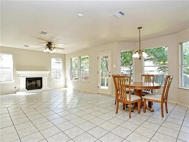 3604 Texas Topaz Dr - Photo 3 of 17