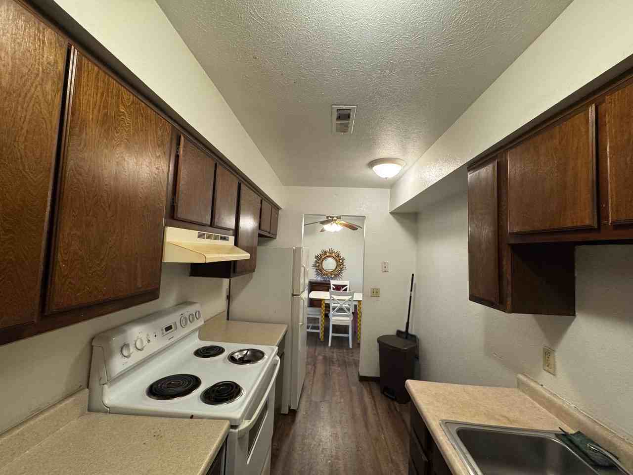 5007 Hill Ave #5H - Photo 4 of 8