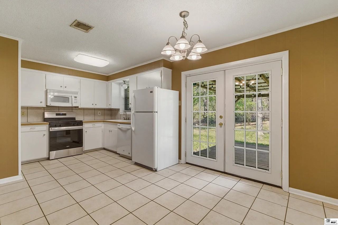 128 Davis Ln - Photo 7 of 17