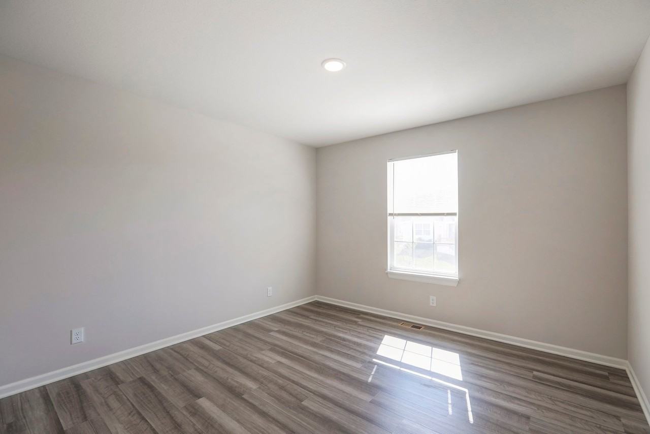 707 Shane Ln - Photo 7 of 19