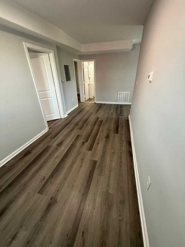 28 E 17th St #2 - Photo 4 of 9