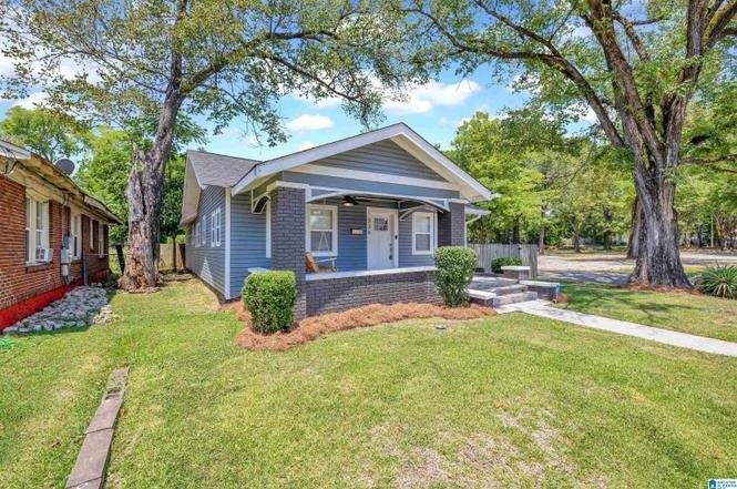 236 48th St N - Photo 2 of 20