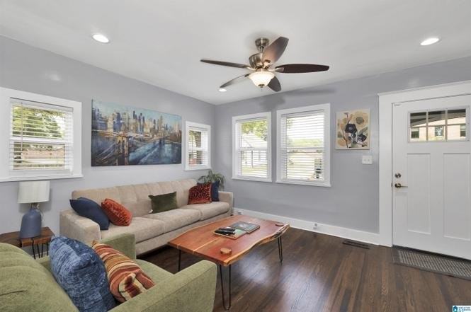 236 48th St N - Photo 3 of 20