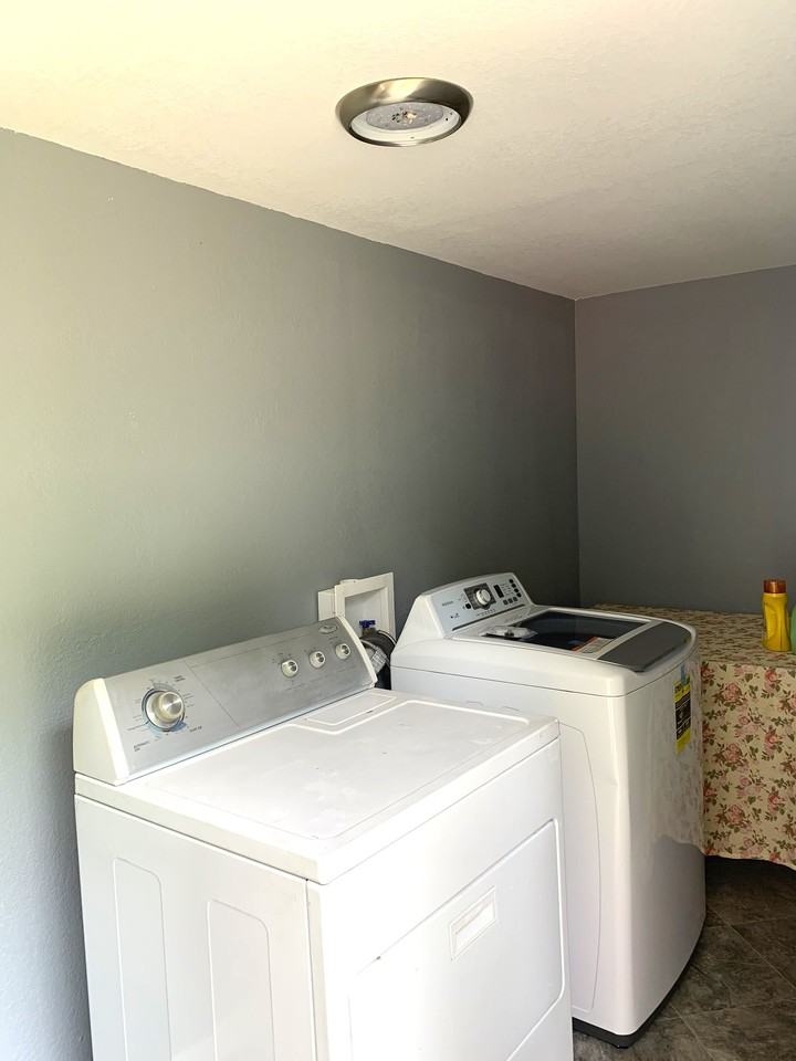 1344 State University Dr #1A - Photo 3 of 3