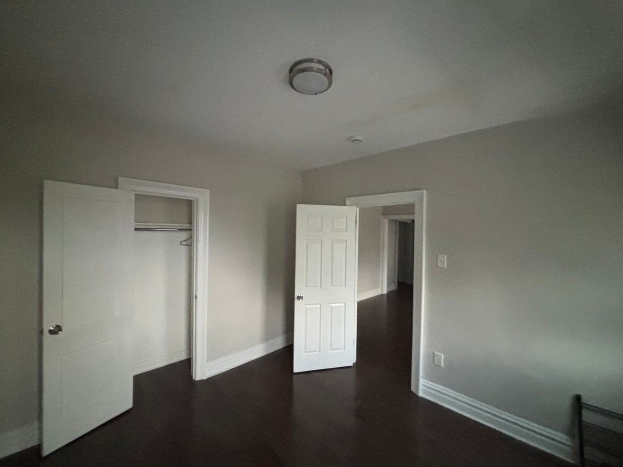 125 Corbin Ave - Photo 5 of 6