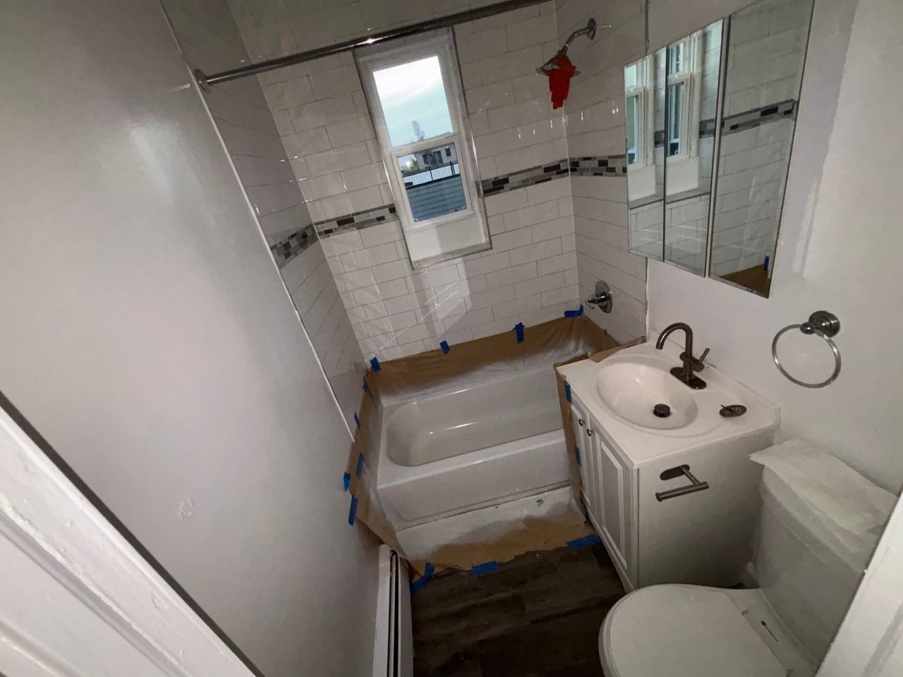 149 Zabriskie St - Photo 2 of 5
