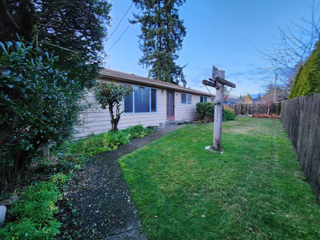 3712 S 175th St - Photo 3 of 15